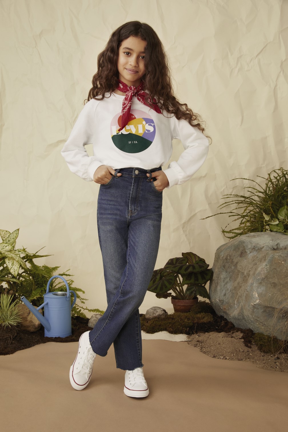 2020-12-12_OJOZ_LEVIS_SHAINEZ_LOOK 1_0034f1